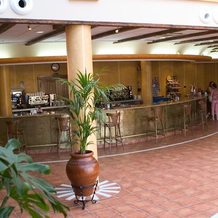 Hotel-Restaurante Cerrillo San Marcos Diezma Exteriör bild